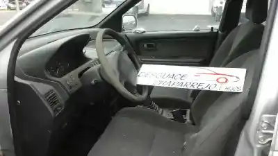 Veicolo di demolizione hyundai galloper santamo 5 puertas dell'anno 2001 alimentato g4cp