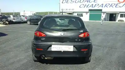 Veículo de Sucata alfa romeo 147 (190) 1.6 t.spark distinctive do ano 2002 alimentado ar32104