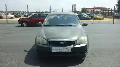 Verschrottungsfahrzeug KIA CERATO 2.0 EX CRDi Familiar des Jahres 2005 angetrieben D4EA