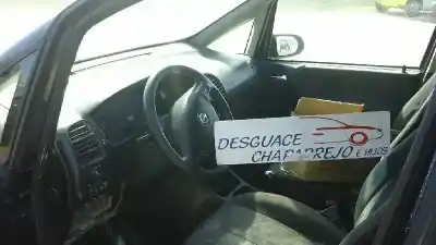 Veicolo di demolizione opel zafira a club dell'anno 2002 alimentato y20dth