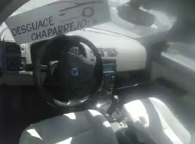 Veículo de Sucata volvo v50 familiar 1.6 d kinetic do ano 2006 alimentado d4164t