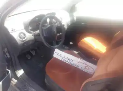 Veículo de Sucata citroen c2 audace do ano 2004 alimentado kfv