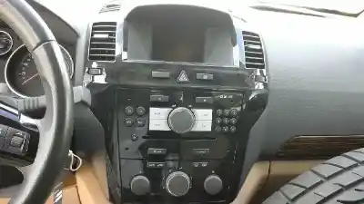 Veicolo di demolizione opel zafira b cosmo dell'anno 2008 alimentato z19dt