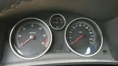 Veicolo di demolizione opel zafira b cosmo dell'anno 2008 alimentato z19dt