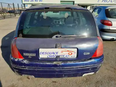 Здавання транспортного засобу renault   року 2001 потужний 