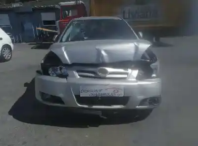 Veículo de Sucata TOYOTA COROLLA (E12) 2.0 D-4D Linea Luna Berlina do ano 2006 alimentado 1CDFTV