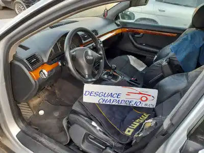 Veículo de Sucata audi a4 avant (8e) 1.9 tdi (96kw) do ano 2001 alimentado awx