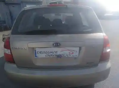 Verschrottungsfahrzeug kia cerato 2.0 ex crdi familiar des jahres 2005 angetrieben d4ea