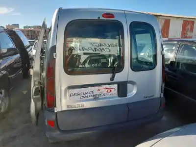 Scrapping Vehicle renault   of the year 2001 powered d7f b7 Scrapping Vehicle renault   of the year 2001 powered d7f b7