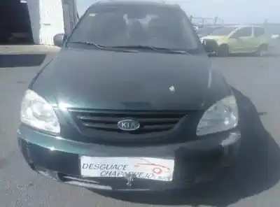 Veículo de Sucata KIA CARENS 2.0 CRDi EX Monovolumen do ano 2003 alimentado D4EA