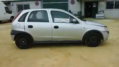 Здавання транспортного засобу opel corsa c club року 2002 потужний z12xe