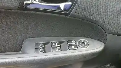 Veículo de Sucata hyundai i30 classic do ano 2009 alimentado d4fb