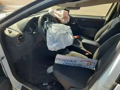 Veículo de Sucata dacia duster ambiance 4x2 do ano 2017 alimentado k9k g6