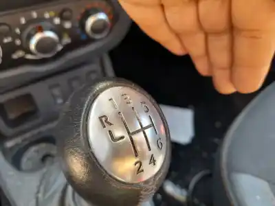 Veículo de Sucata dacia duster ambiance 4x2 do ano 2017 alimentado k9k g6