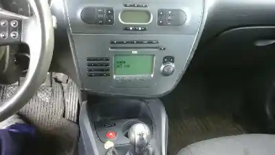 Veículo de Sucata seat leon (1p1) reference do ano 2007 alimentado bxe