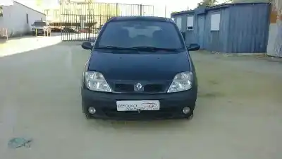 Scrapping Vehicle RENAULT SCENIC RX4 (JA0) 1.9 dCi Sportway of the year 2002 powered F9Q K7