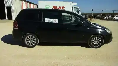 Veículo de Sucata opel zafira b cosmo do ano 2006 alimentado z19dt