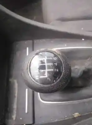 Veicolo di demolizione audi a4 berlina (8e) * dell'anno 2004 alimentato 