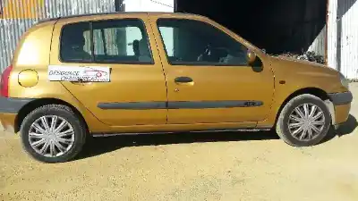 Scrapping Vehicle renault   of the year 1998 powered e7j