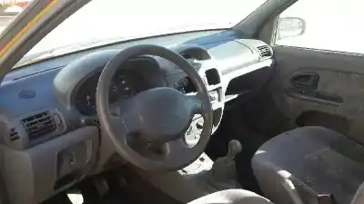 Scrapping Vehicle renault   of the year 1998 powered e7j