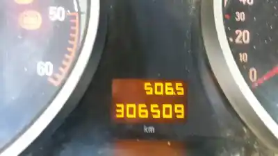 Veículo de Sucata opel zafira b cosmo do ano 2007 alimentado z19dt