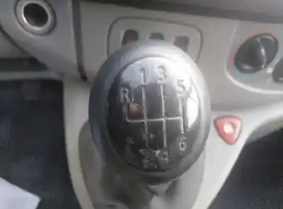 Утилизация автомобиля renault trafic combi (ab 4.01) generation privilege  combi corto года 2007 питание m9r e7