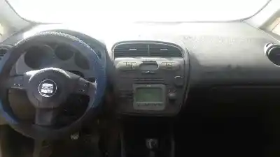 Verschrottungsfahrzeug seat toledo (5p2) exclusive des jahres 2005 angetrieben bkc