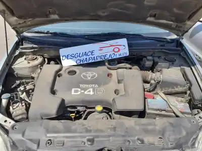 Veículo de Sucata toyota corolla (e12) 2.0 d-4d linea luna berlina do ano 2006 alimentado 1cdftv