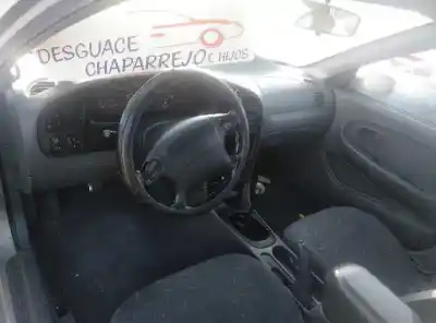 Veículo de Sucata kia shuma 1.5 comfort 5 berlina do ano 2000 alimentado bf