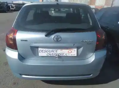 Veículo de Sucata toyota corolla (e12) 2.0 d-4d linea luna berlina do ano 2004 alimentado 1cdftv