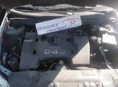 Veículo de Sucata toyota corolla (e12) 2.0 d-4d linea luna berlina do ano 2004 alimentado 1cdftv