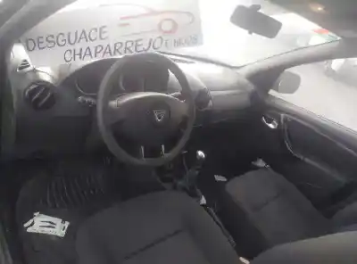 Veículo de Sucata dacia duster laureate 4x2 do ano 2010 alimentado k9k j8