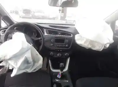 Scrapping Vehicle kia cee´d concept of the year 2016 powered g4lc