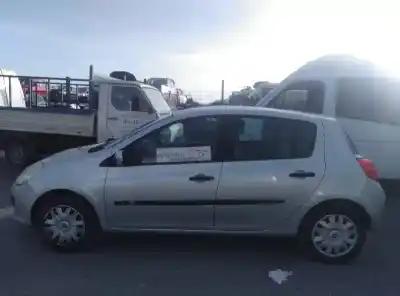 Scrapping Vehicle renault clio iii emotion of the year 2006 powered k9k t7