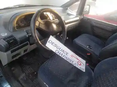 Veículo de Sucata citroen jumpy 2.0 hdi sx furg. (80kw) do ano 2001 alimentado rhz