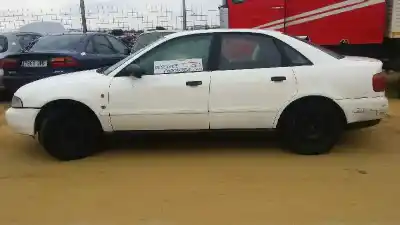 Veículo de Sucata audi a4 berlina (b5) * do ano 1995 alimentado 