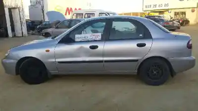 Scrapping Vehicle daewoo lanos cool of the year 2000 powered a15sms