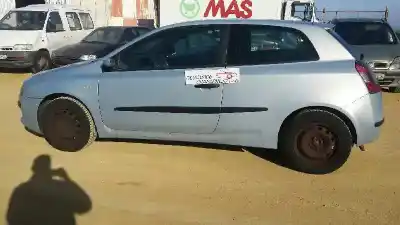 Veicolo di demolizione fiat stilo (192) 1.2 16v dell'anno 2002 alimentato 188a5000