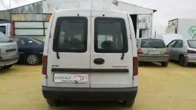 Vehicul casat opel combo familiar al anului 2006 alimentat z13dt