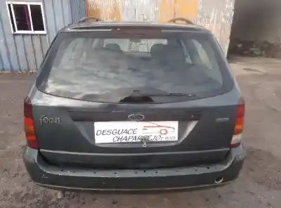 Veicolo di demolizione ford focus turnier (cak) ambiente dell'anno 2002 alimentato c9db