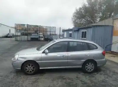 Veicolo di demolizione kia rio ipanema berlina dell'anno 2005 alimentato a5d