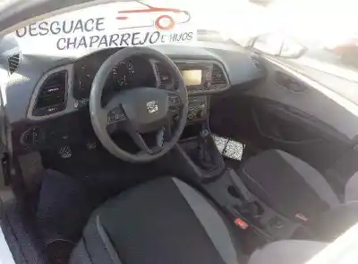 Veicolo di demolizione seat leon st (5f8) reference dell'anno 2014 alimentato clh