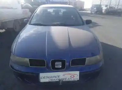 Sloopvoertuig SEAT LEON (1M1) Signo van het jaar 2001 aangedreven 