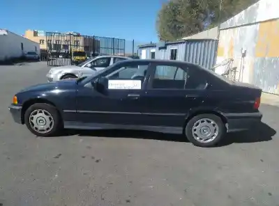 Veicolo di demolizione bmw serie 3 berlina (e36) 318i dell'anno 1993 alimentato 184e1