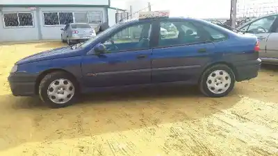 Veículo de Sucata renault laguna (b56) 1.9 dti do ano 1999 alimentado f9q f7