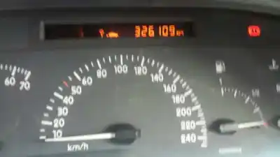 Veículo de Sucata renault laguna (b56) 1.9 dti do ano 1999 alimentado f9q f7