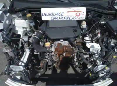 Véhicule à la ferraille opel combo d expression l1h1 de l'année 2017 alimenté 263a2000