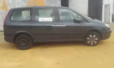 Veículo de Sucata citroen c8 2.0 hdi premier do ano 2006 alimentado rhw