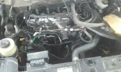 Veículo de Sucata citroen c8 2.0 hdi premier do ano 2006 alimentado rhw