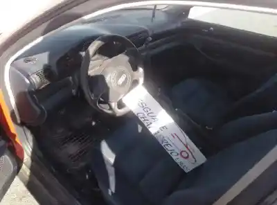 Здавання транспортного засобу audi                                               a4 berlina (b5)                                                                                                                                                                                                                                            1.6                                                                                                                                                                                                                                                        року 1998 потужний gkat